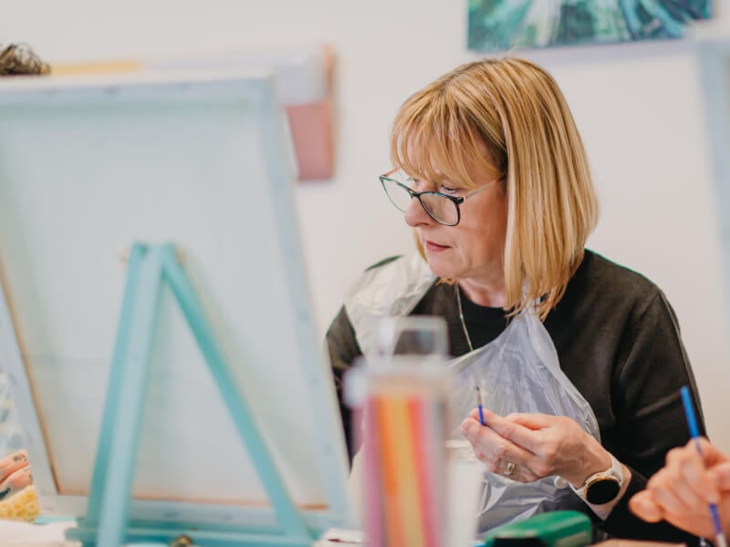 paint and sip classes near me